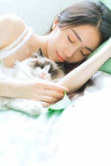 适合做前看的短篇小说